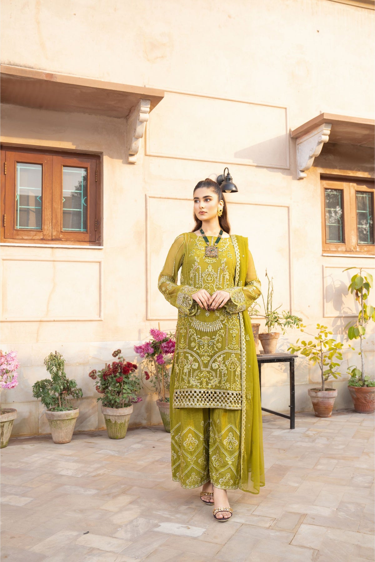 Floral Freedom - 1506